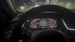 Sudah tidak tahan lagi. Langkah beberapa kali.