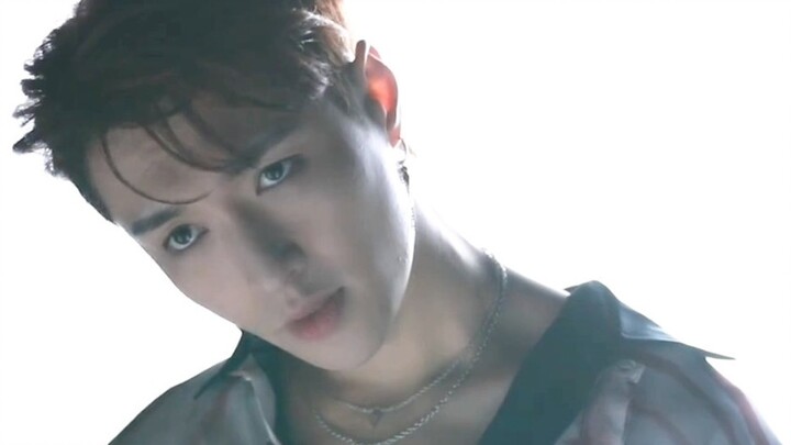 【Zhang Yixing】Dia kan artis SM, tingkat ketampanannya ngomong aja deh!!!