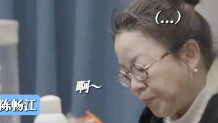 哪吒2项目组好重的乙方味，一边想他们注意身体，一边想他们快点出哪吒3怎么办啊?