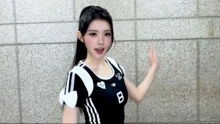 Hearts2Hearts (A-na) - RUDE