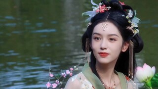 天青色等烟雨 而我在等你