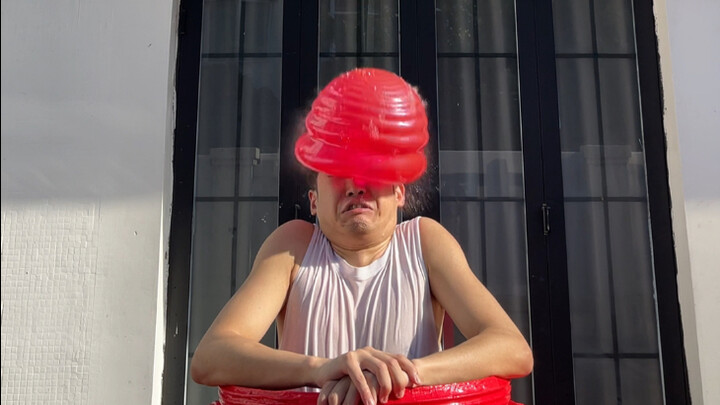 Invite your friends to watch the cool summer water polo challenge