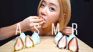 FAH ASMR | ASMR กินไดฟูกุสตอเบอรี่ ฟินๆ | BIG STRAWBERRY DAIFUKU MOCHI | (EATING SOUNDS, NO TALKING)