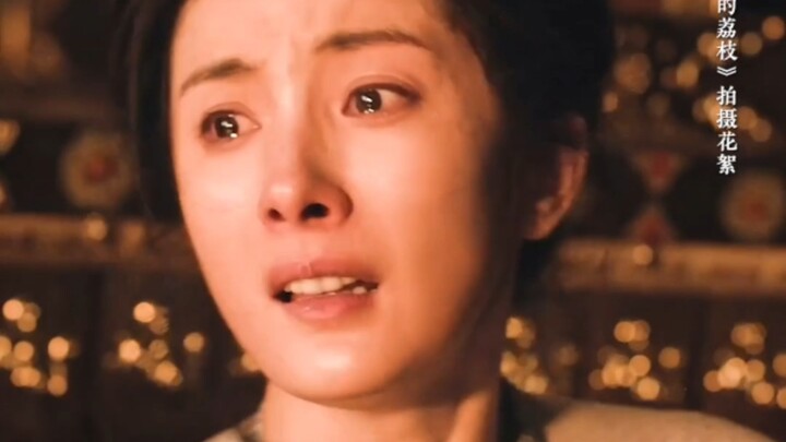 Has no one complimented this起身? It really looks just like an elderly woman slowly getting up—Yang Mi