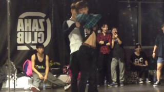 【王晨艺】新！高清视角王艺撩奶茶 hold it against me