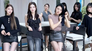 节日快乐，跳个舞吧。