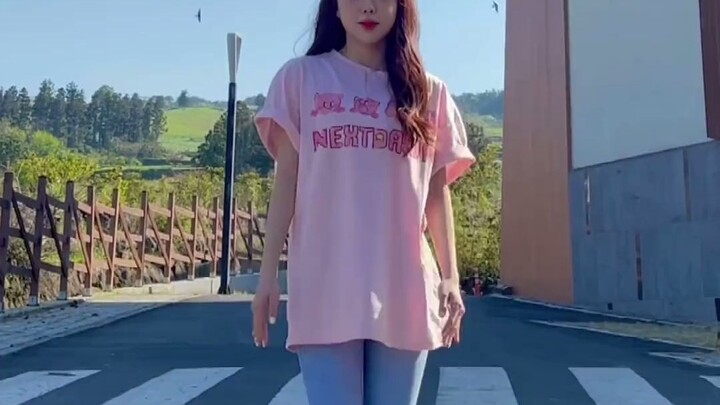 你永远不知道宽松短袖下藏着什么样的腰#刺痛#stellar#猛男舞