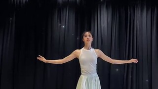 رقصة أصلية من "ألف عام"، النسخة الكاملة، استغرقت ساعتين، هل أثرت فيك؟