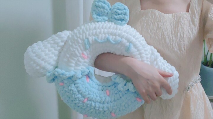 Donut Pillow Video Tutorial