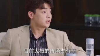 Người hay thay đổi chỉ chạy theo lợi ích, người coi trọng tình cảm mới khăng khăng giữ lập trường: “