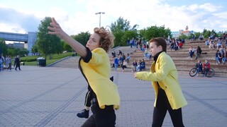 คณะเต้นรำหญิงชาวรัสเซีย 4K เต้นคัฟเวอร์ Butter สุดหล่อของ HipeVisioN (ช็อตเดียว)