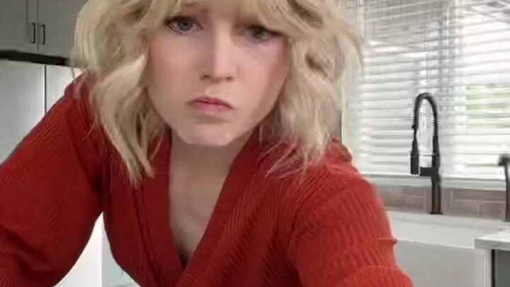 [kallmekris] Kris is dancing again