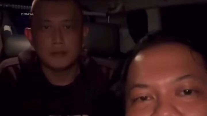 laki laki biadab. 😡