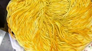 Dulu sering makan mi lada kukus saat masih kecil, setelah jauh dari kampung halaman, rindu akan cita