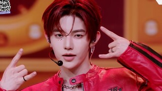 ZB1最新回归曲ICONIK回归秀舞台