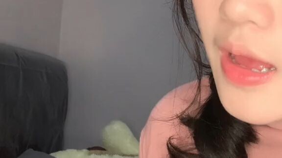 Wanita cantik