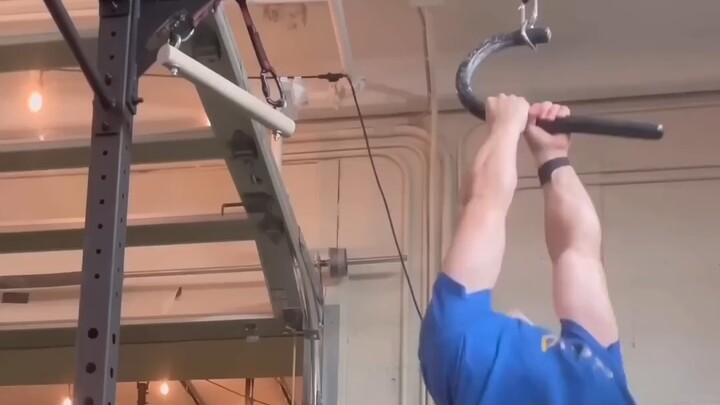 Human evolution totally left me behind 😠