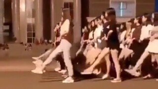 社会性死亡瞬间，侮辱性极强！！