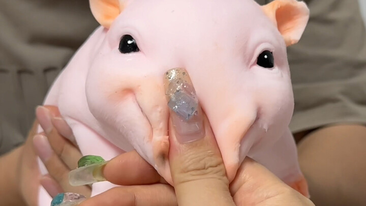 Honey, are you squeezing things so hard that you’re practically moving the whole farm into our home?