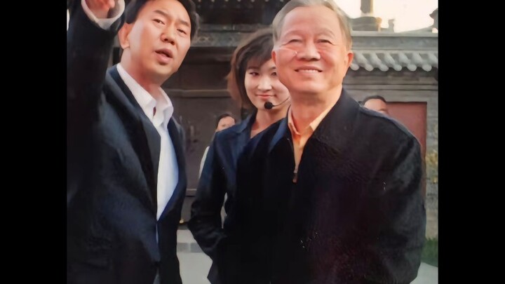 I always knew Mayor Geng was so talented—no wonder there’s a master behind the scenes!