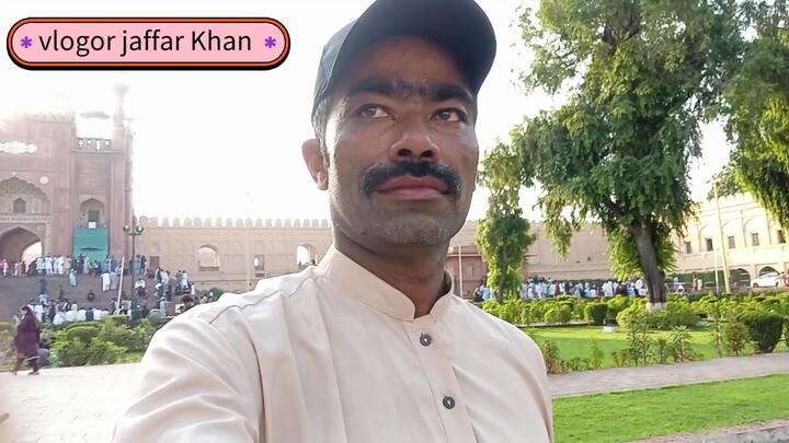 vlogor jaffar Khan