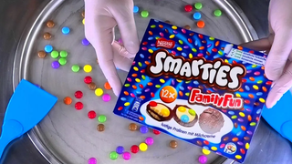 ไอศกรีมโรล ไอศครีมทอดรสวิเศษ กับ Smarties คุกกี้รสช็อกโกแลตหลากสี ASMR