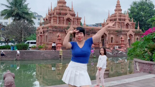 Khi nói đến sự hấp dẫn của khiêu vũ thì phải kể đến Batter Up.