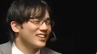 Saat Hong Kai bertemu Renren, haha, kegelisahan sosial Hong Kai hilang, dan dia tidak terlihat seper