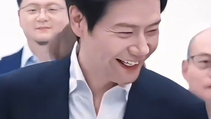 Lei Jun, do you ever break down and cry in a small park late at night too?!