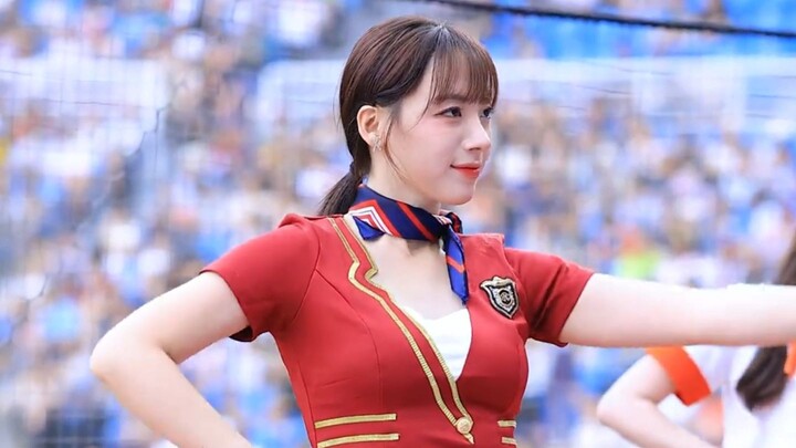 Ha Ji-won, Flight Attendant, Red 1