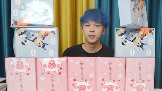 Tôi đã mua một hộp quà tặng bí mật từ bạn gái cũ và bạn trai cũ của tôi! ?