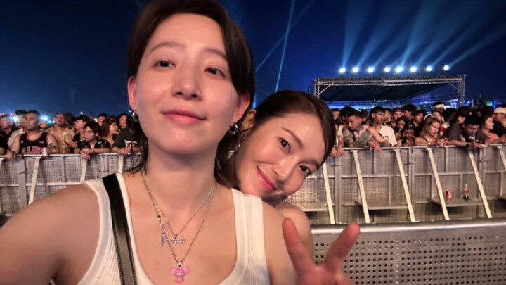 เจสสิก้า เจิ้งซิ่วเหยียนในประเทศไทย คุณเจสสิก้าช่างรู้จักปรับตัวตามธรรมเนียมท้องถิ่นจริงๆ
