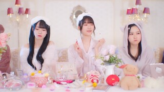 TAKANE NO NADESHIKO Kawaikute Gomen MV