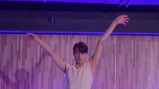 【街头男战士】接下来两个月感觉全世界都要编这首歌丨Xhin最新原创编舞丨BGM: alien superstar