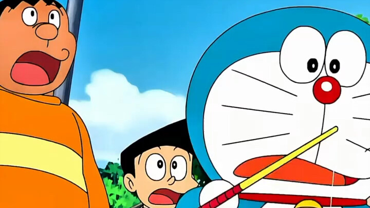 Người đàn ông béo xanh đã nhầm chiếc đệm với một chiếc bánh Dorayaki