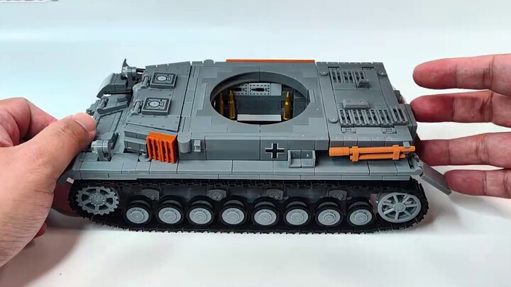 เพื่อตอบสนองต่อคำร้องขอของแฟนๆ Lao Qing ได้นำเสนอรถ 12Go ใหม่ที่มีรายละเอียดสูง หากคุณมีคำถามใด ๆ โป