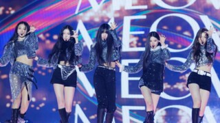 MEOVV出道曲MEOW+BODY 颁奖典礼舞台