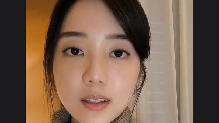 Adik Yu: Sudah tua nih, kalau dibulatkan aku udah 30 tahun, ingatanku makin lama makin jelek!