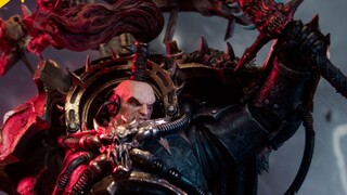Whose skull is on Abaddon's back in Warhammer 40K?