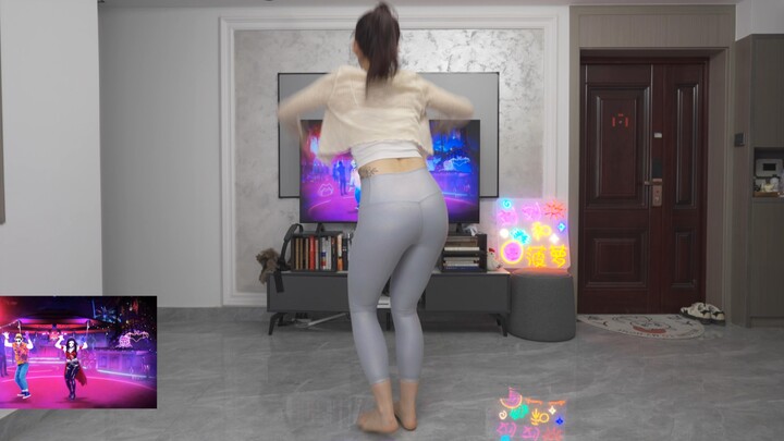 [Liu Liu] Xbox Dance Power blossoms on a full moon, old shoulders don't slip, DJ makes us fall in lo