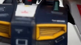 (Sharing from Chestnut) Gundam model seepage lines must not be used together with Jiuji matte paint!