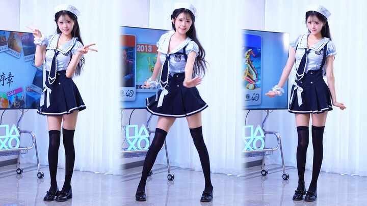 Semua daya tari keluar! Sepatunya sampai terlepas karena menari!!