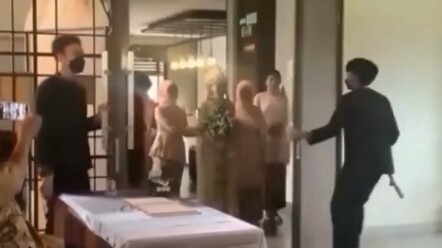 打不开的门，打不开的人