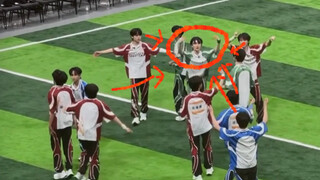 "Waiting for Your Answer" debut, | Su Xinhao waved his hand, and almost everyone saw it, then gather