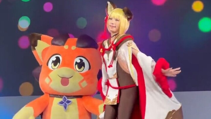 Ya ampun, heis-nya gelap banget!