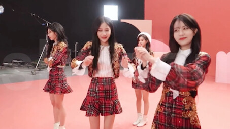 [Black Cat] Sister Shen: How about I ship Left Turn?