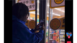 【TikTok】หนุ่มผิวดำเที่ยวจีน บุกสำรวจร้านสะดวกซื้อไร้คนดูแลยามค่ำคืน! ชาวเน็ตต่างชาติแซะหนัก: นี่มันน