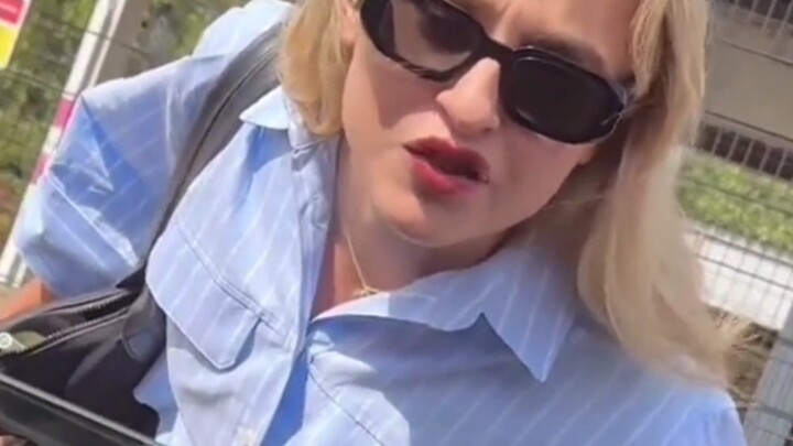 Nữ quyền giả tạo VS Nữ quyền chân chính