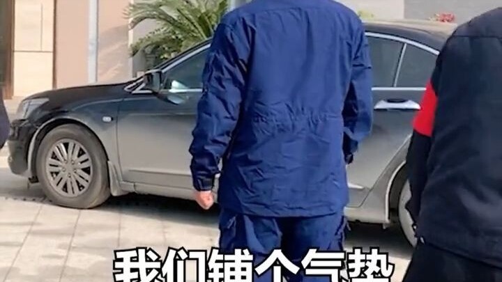 Segera memindahkan mobil adalah kualitas dasar seorang pengemudi yang bertanggung jawab; sampai mati