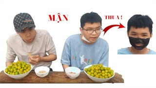 Thi Ăn Mận Chua Chấm Với Muối | QUANG TUẤN